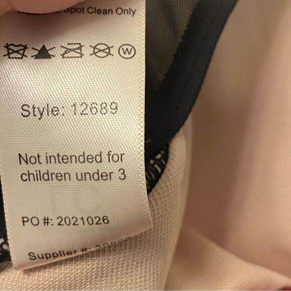 WEISSMAN Dance Costume Red velvet unitard Electric Daisy Violin 12689 Child LC - Picture 5 of 9